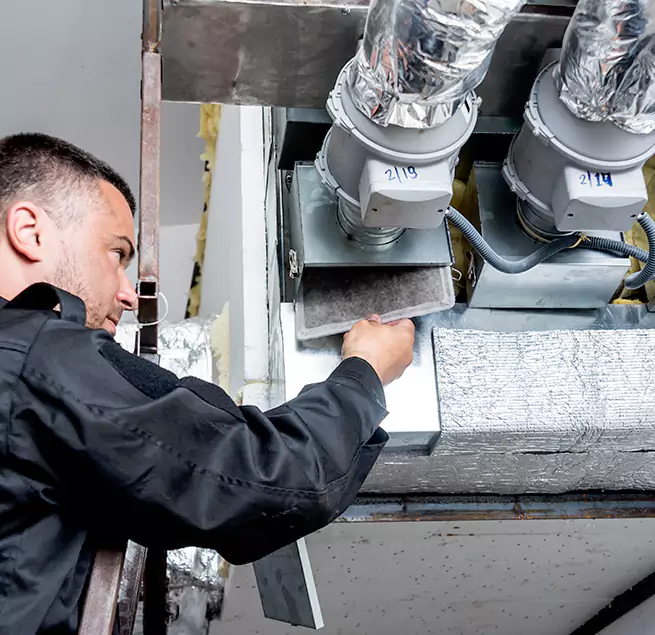 Why Homeowners Businesses Trust Us in Des Plaines, IL?